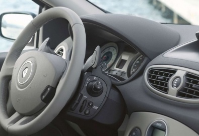Renault Clio III - 9