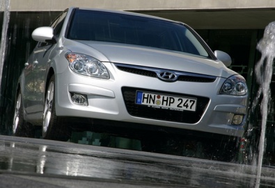 Hyundai Y30 - 8