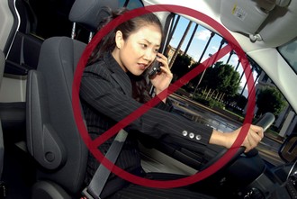 Talking on the phone and driving kills